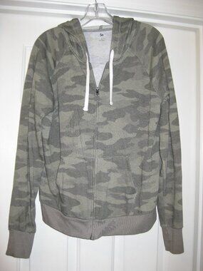 Women's SO Green Camo Sip-up Hoodie Size XL